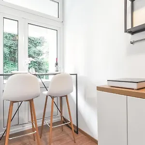 https://studio-central-near-beach.in-istria.net