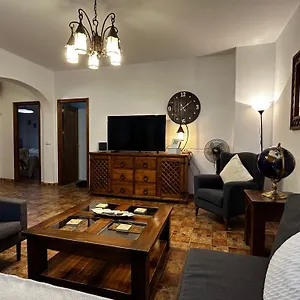 https://apartamento-emilia.es-andalucia.com